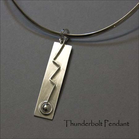 N - Thunderbolt Pendant